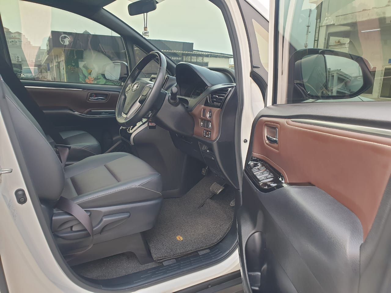 2020 Toyota Voxy 2020 Toyota Voxy