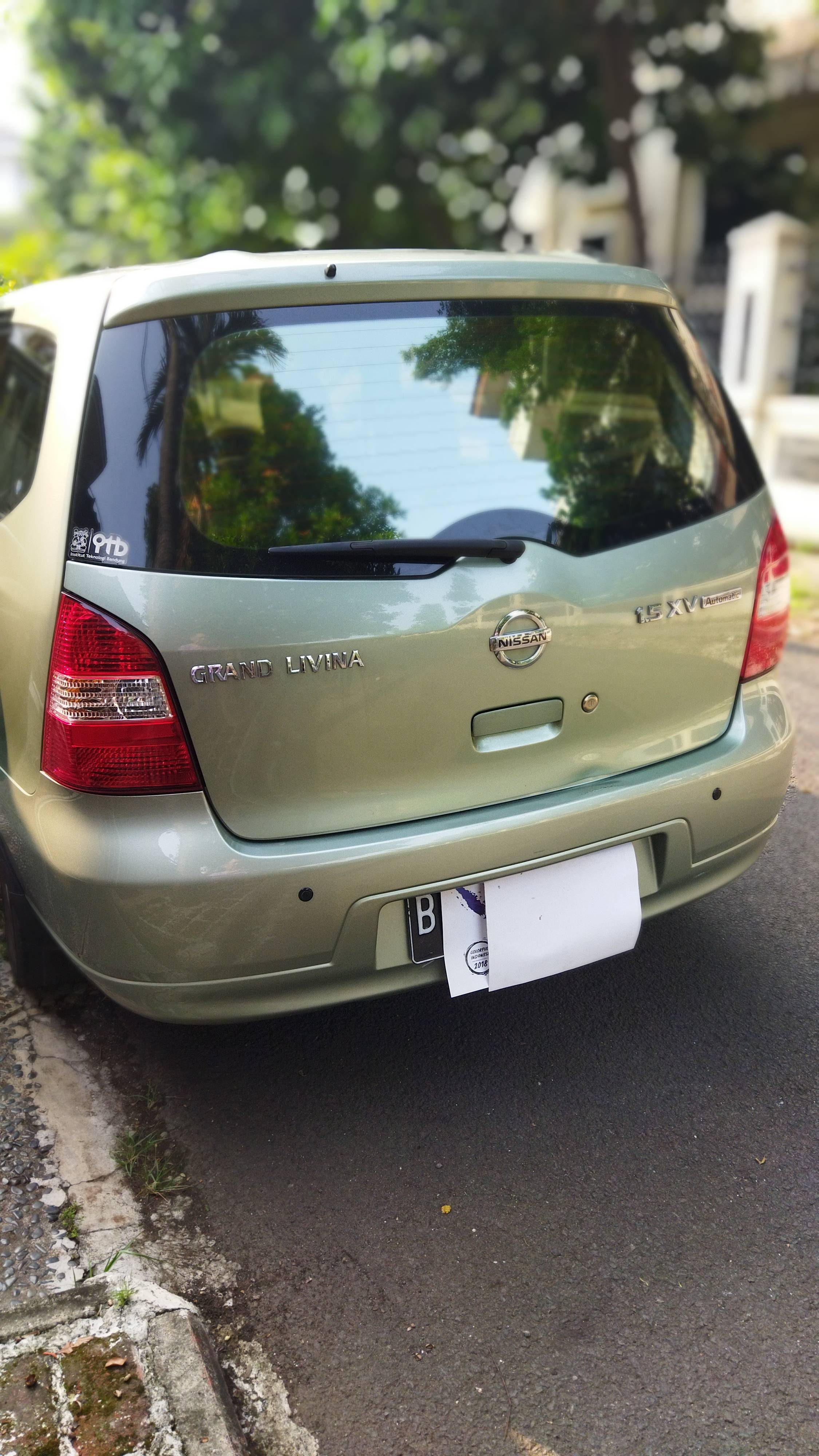 2010 Nissan Grand Livina 2010 Nissan Grand Livina