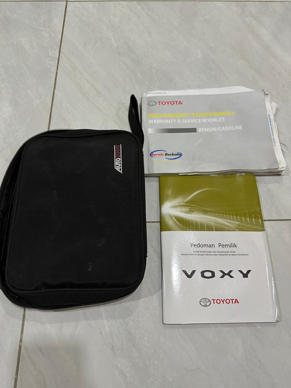 2017 Toyota Voxy 2017 Toyota Voxy