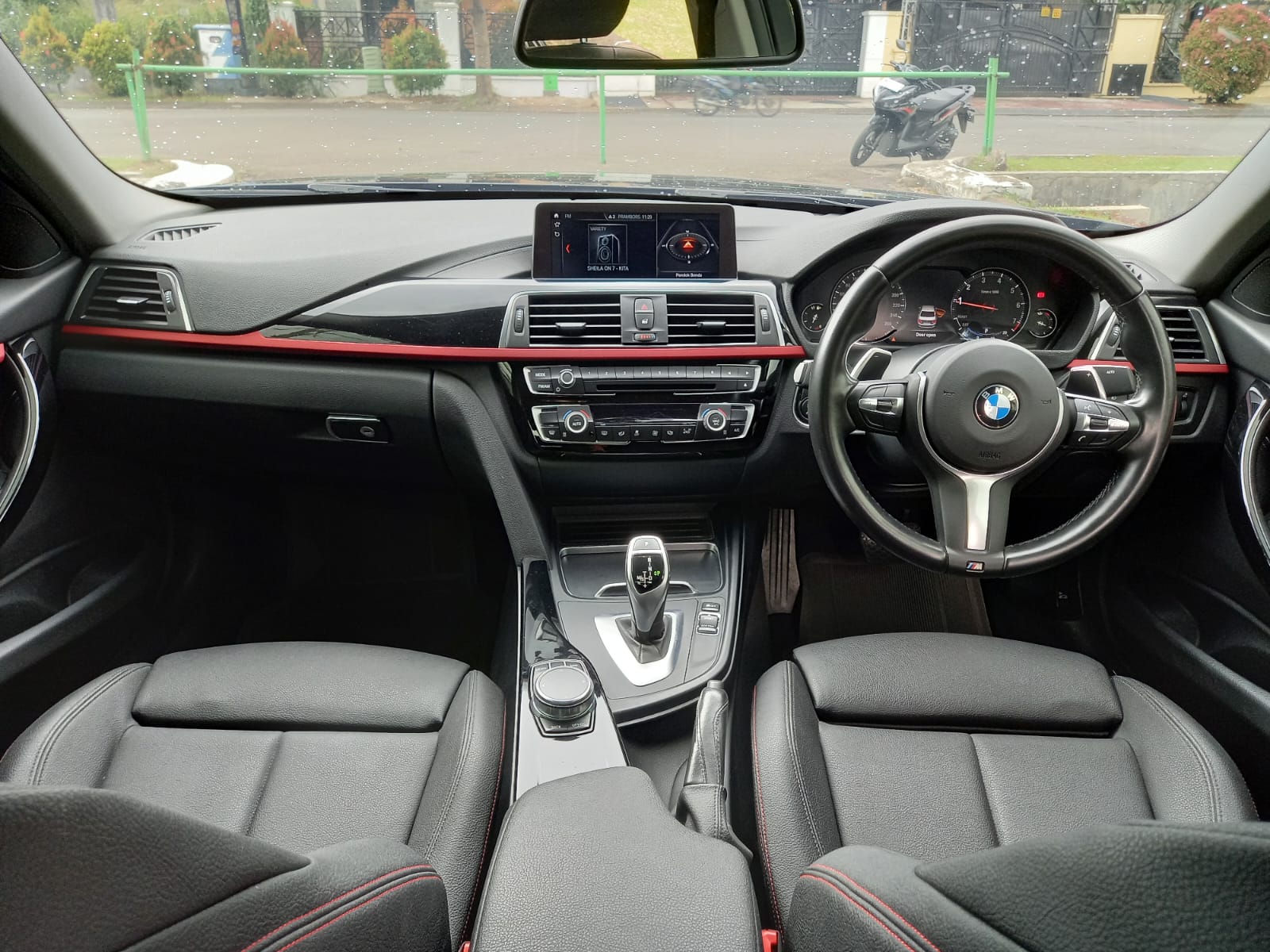 2018 BMW 3 Series Sedan 2018 BMW 3 Series Sedan