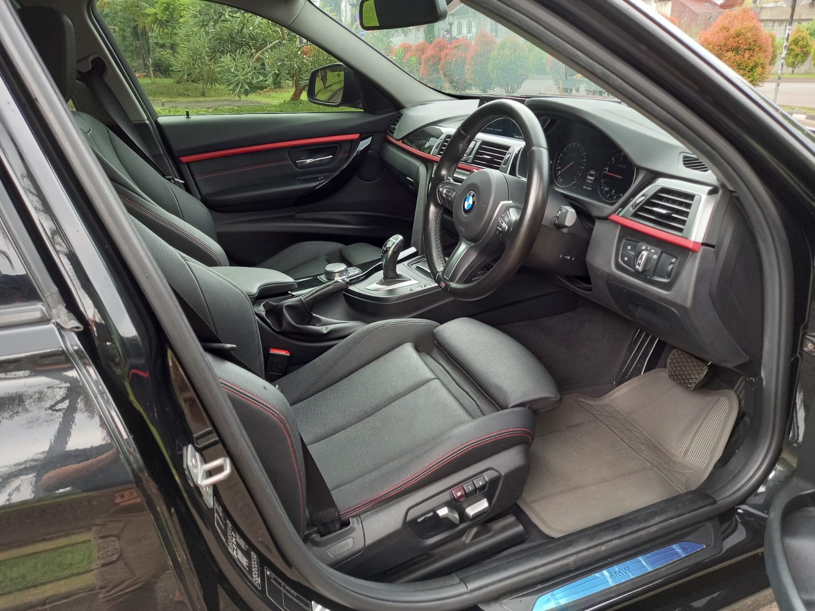 2018 BMW 3 Series Sedan 2018 BMW 3 Series Sedan