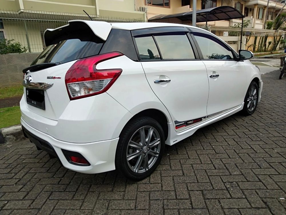 2015 Toyota Yaris  1.5 TRD SPT 1.5 TRD SPT tua