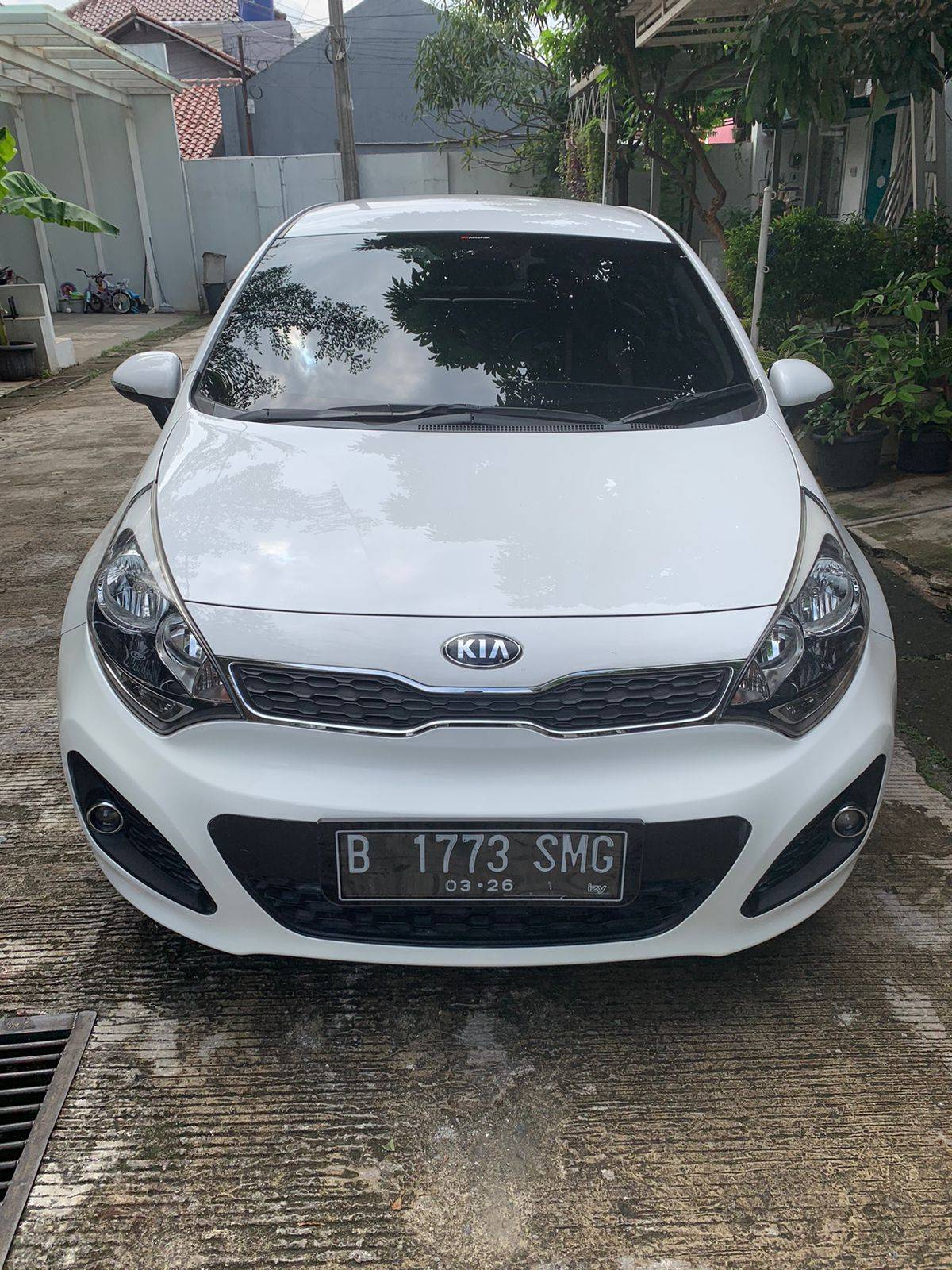 2013 Kia Rio  SE 1.4 Bekas 2013 Kia Rio  SE 1.4 Bekas