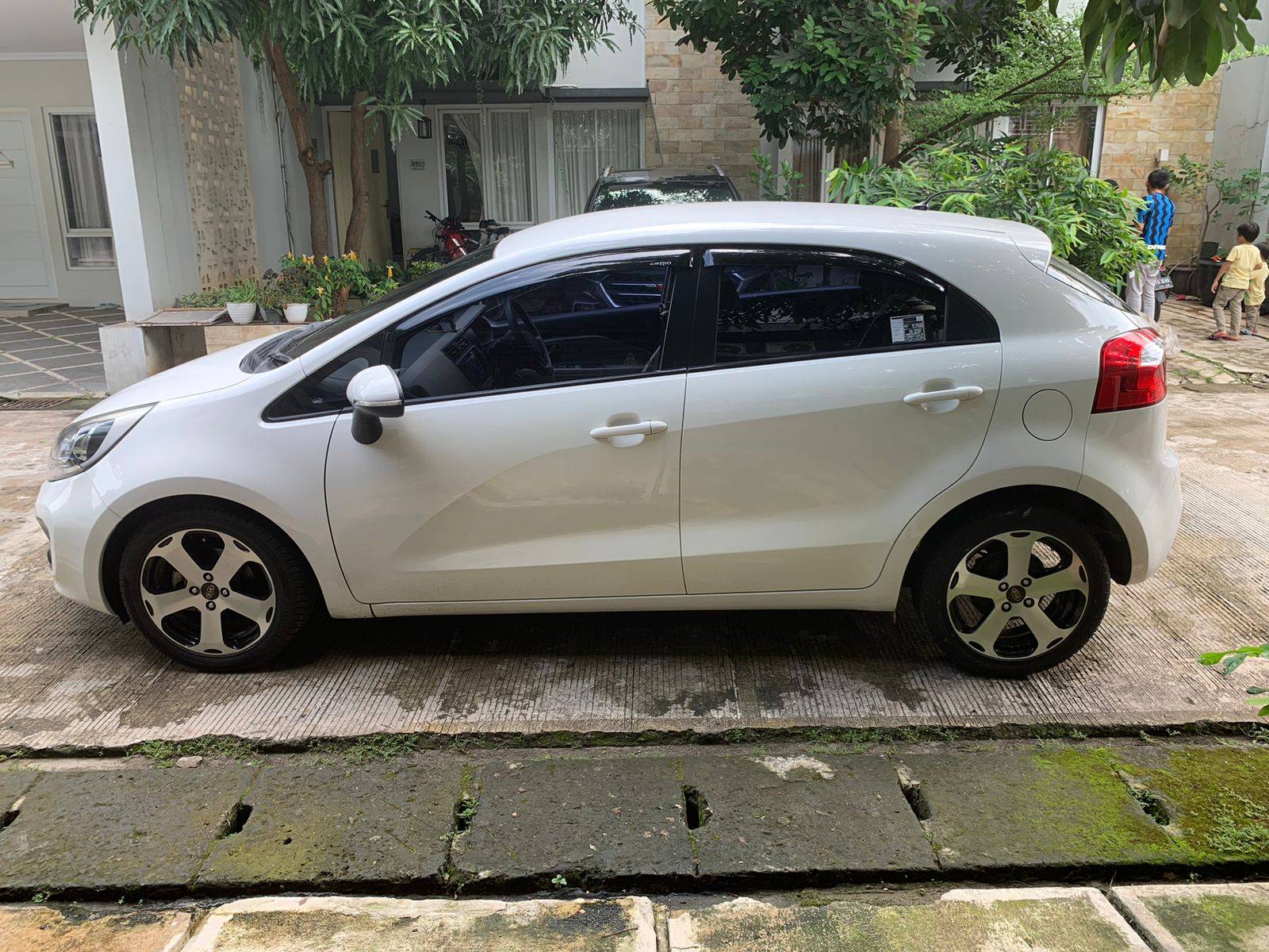 2013 Kia Rio 2013 Kia Rio