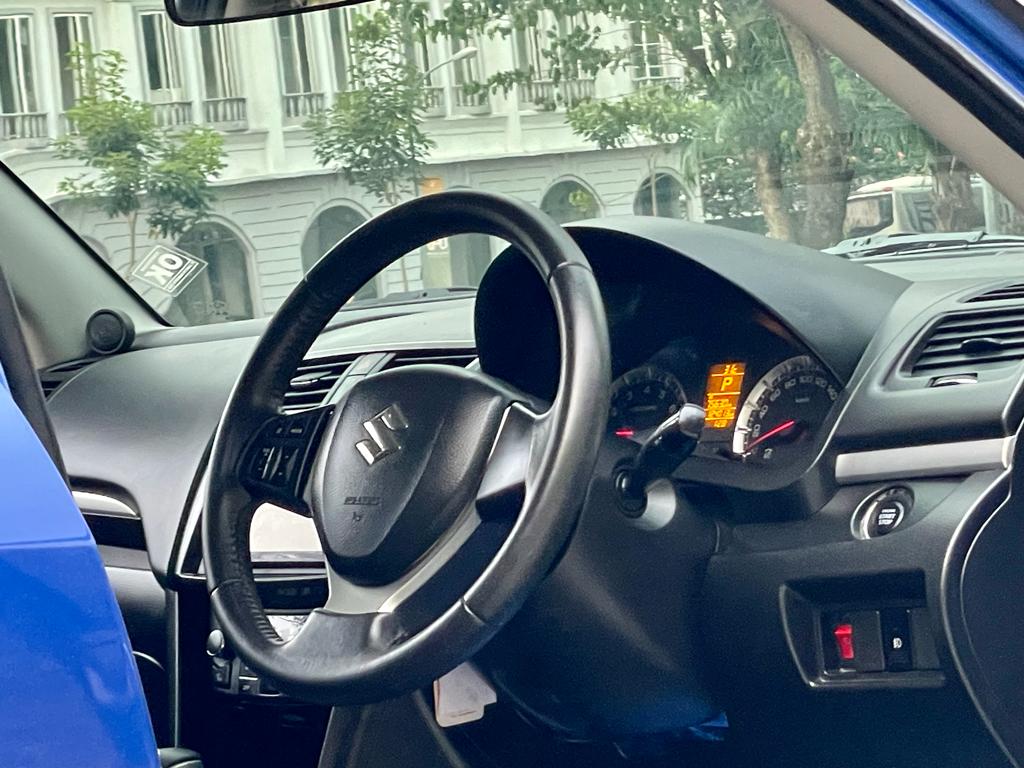 2013 Suzuki Swift 2013 Suzuki Swift