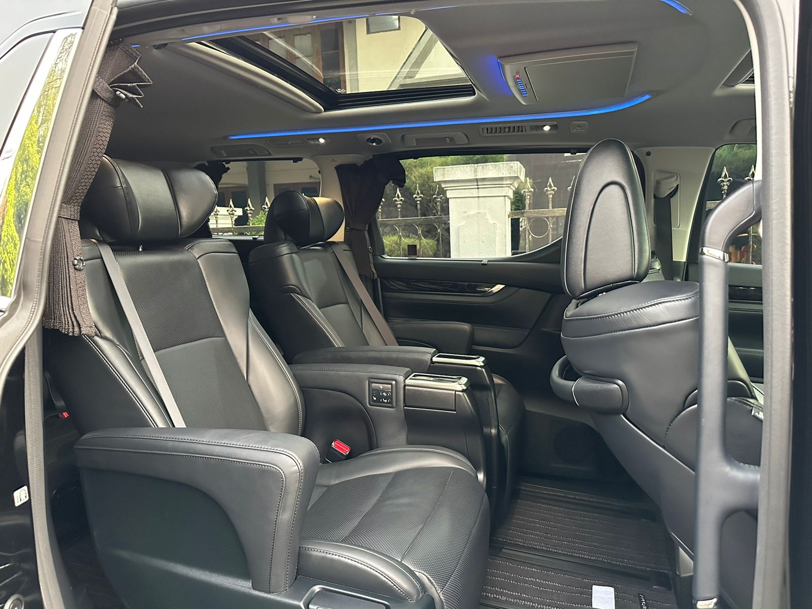 2022 Toyota Vellfire 2022 Toyota Vellfire