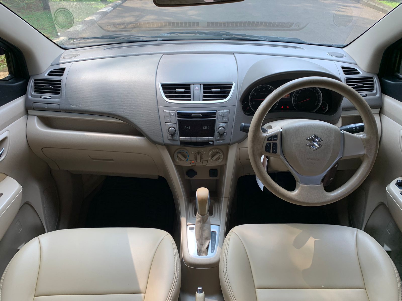 2015 Suzuki Ertiga 2015 Suzuki Ertiga