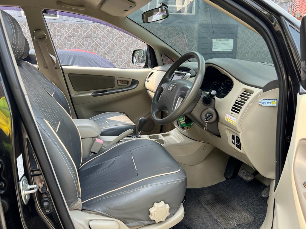 2014 Toyota Innova 2014 Toyota Innova