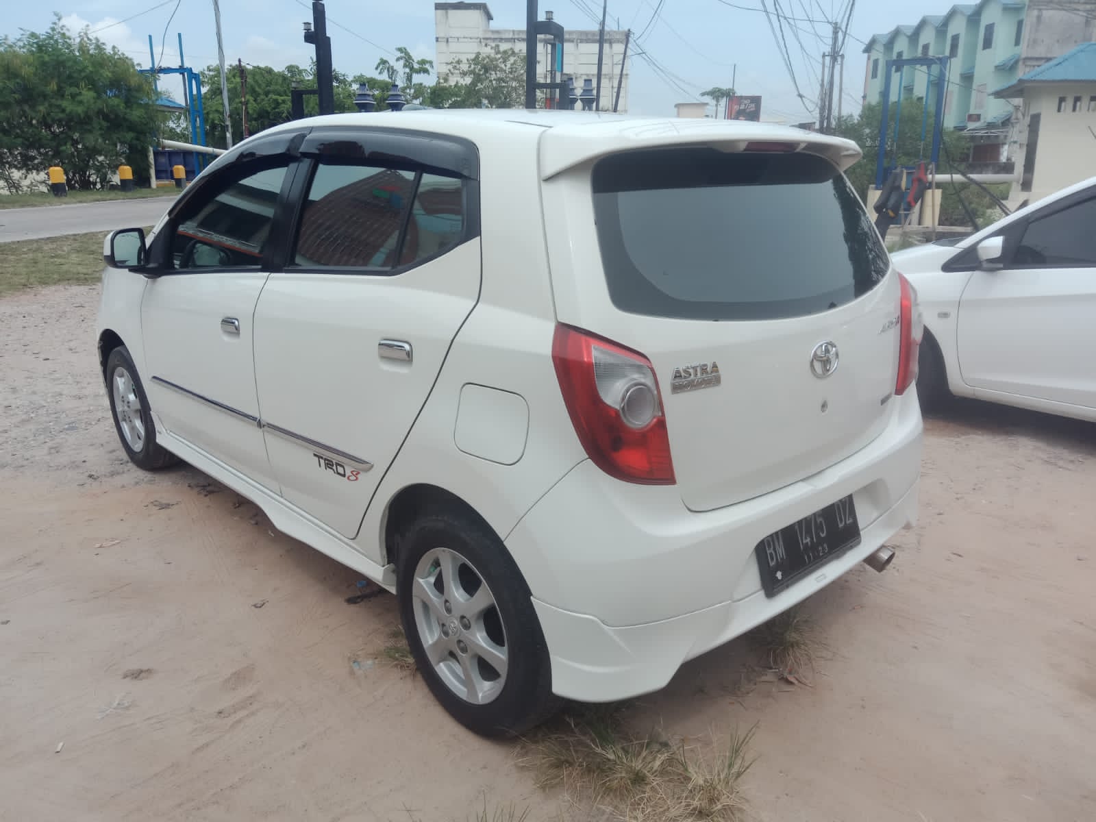 2013 Toyota Agya 2013 Toyota Agya