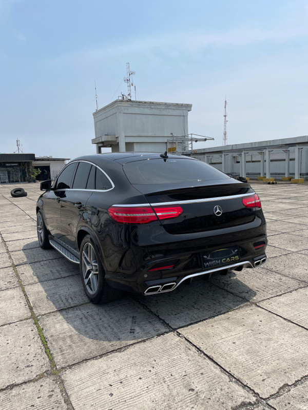 2016 Mercedes Benz GLE-Class 2016 Mercedes Benz GLE-Class