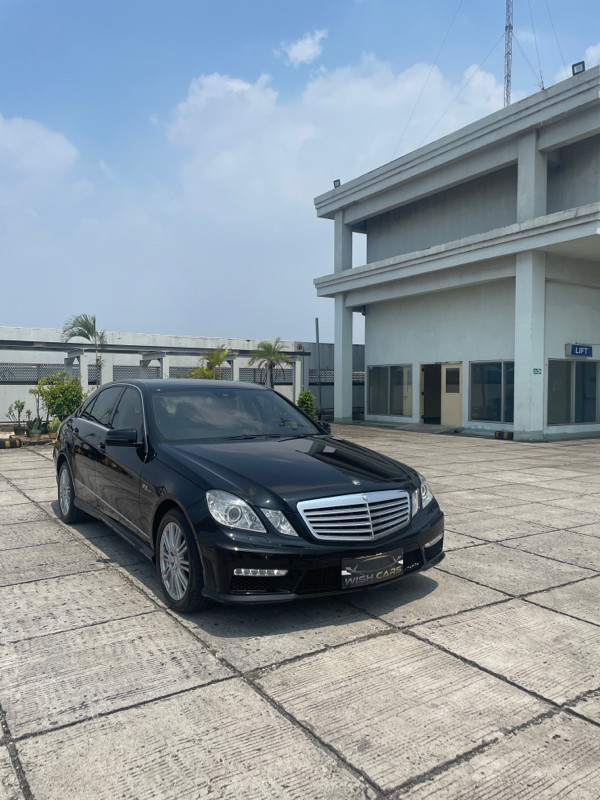 2010 Mercedes Benz E-Class Bekas 2010 Mercedes Benz E-Class Bekas