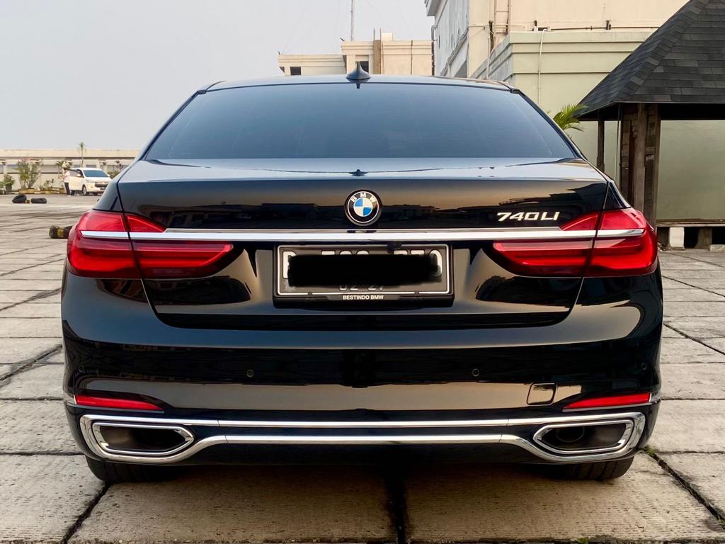 2016 BMW 7 Series Sedan 2016 BMW 7 Series Sedan