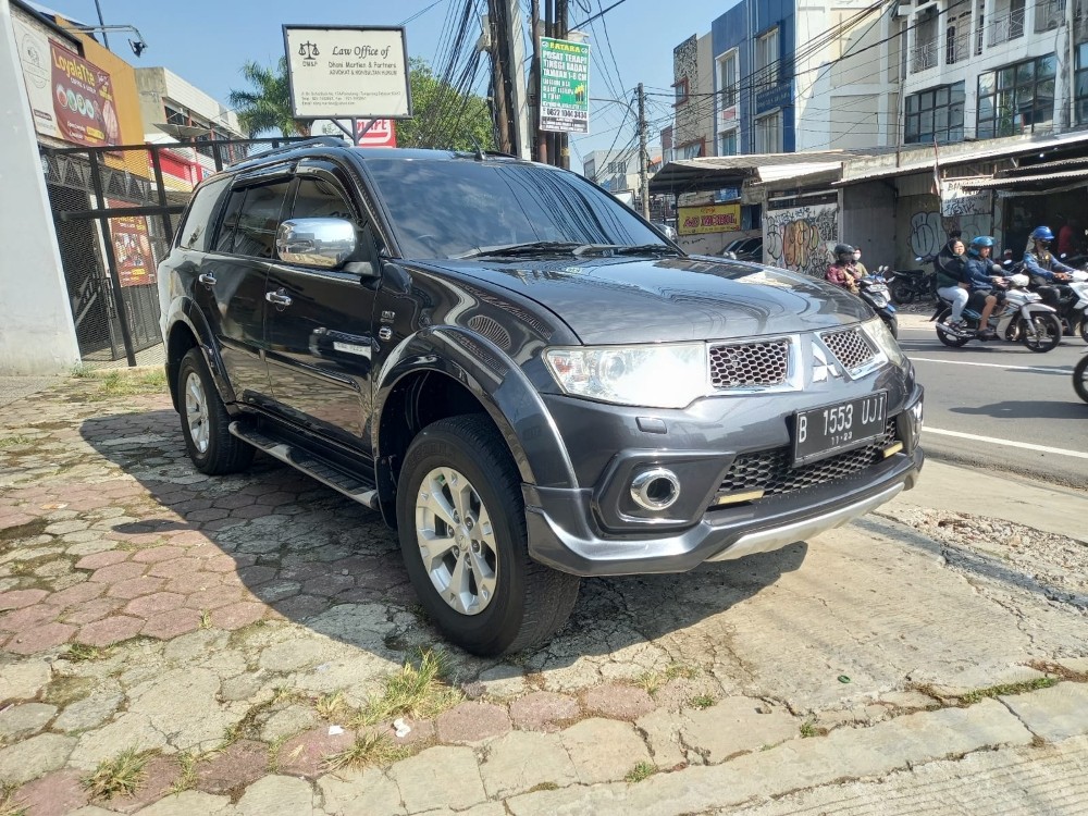 2013 Mitsubishi Pajero Sport