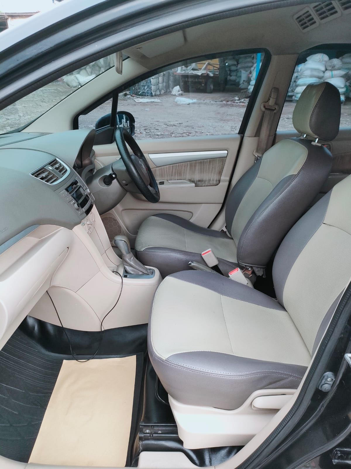 2016 Suzuki Ertiga 2016 Suzuki Ertiga