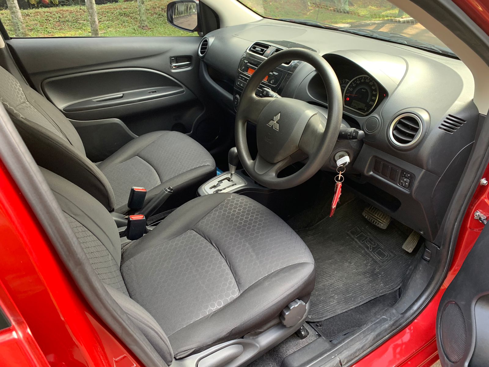 2014 Mitsubishi Mirage 2014 Mitsubishi Mirage