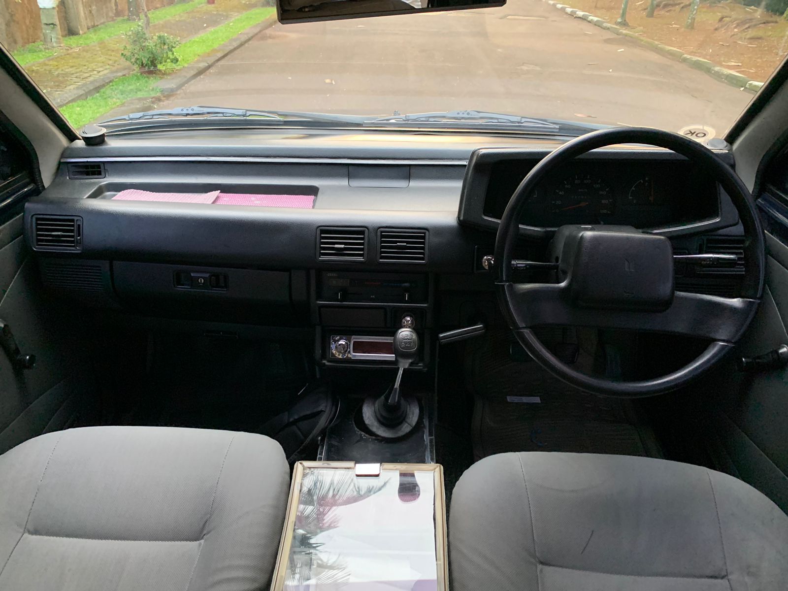 1998 Isuzu Panther 1998 Isuzu Panther