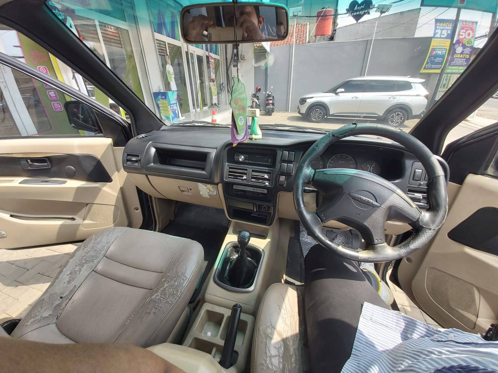 2009 Isuzu Panther 2009 Isuzu Panther