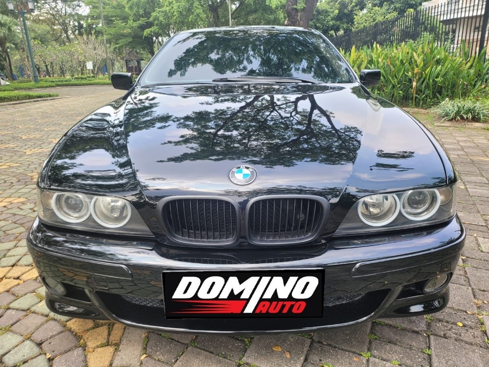 2001 BMW 5 Series Sedan