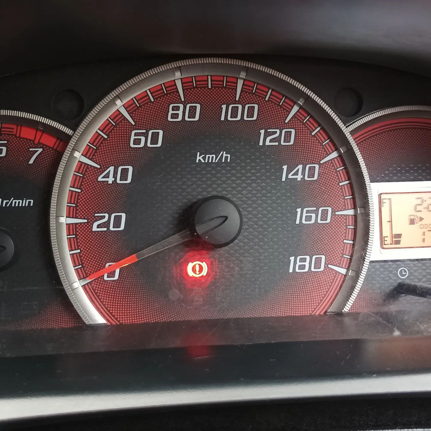 2014 Daihatsu Xenia 2014 Daihatsu Xenia