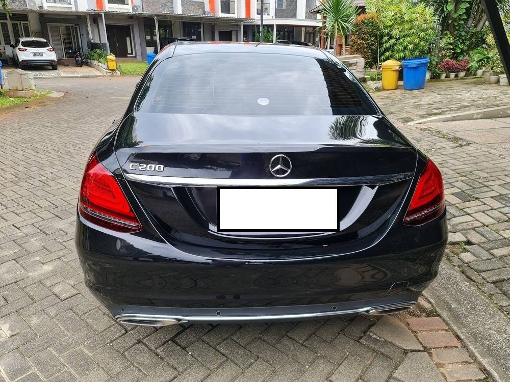 2019 Mercedes Benz C-Class Sedan C 200 2019 Mercedes Benz C-Class Sedan C 200