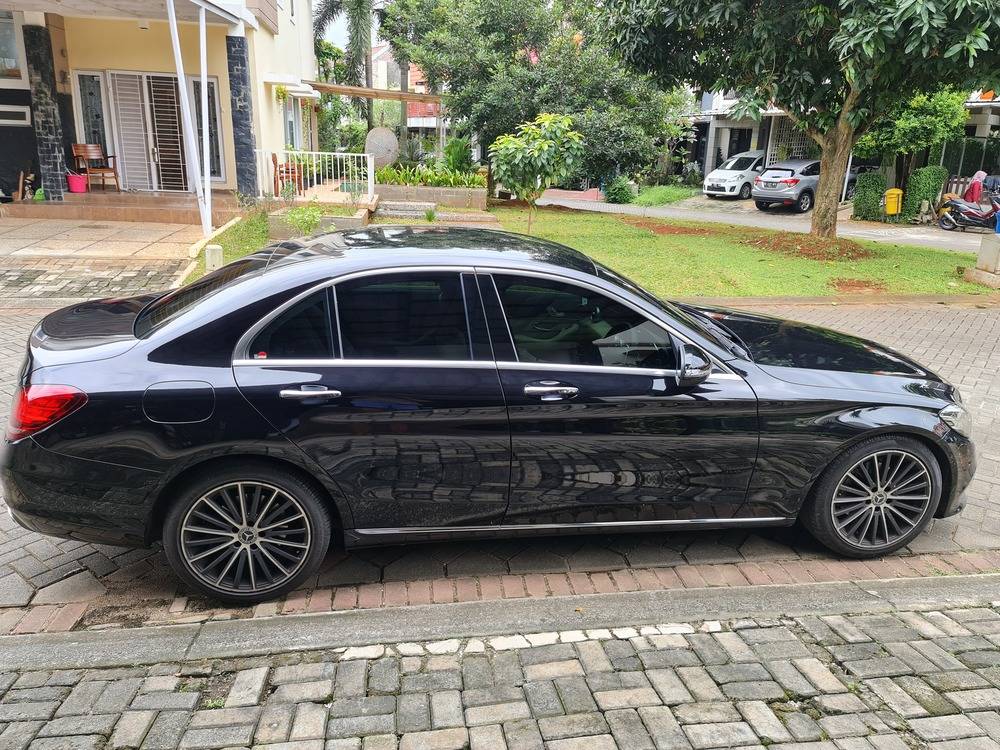 2018 Mercedes Benz C-Class Sedan 2018 Mercedes Benz C-Class Sedan