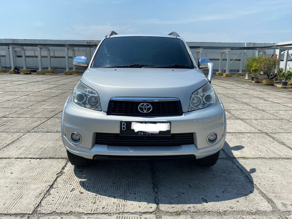 2011 Toyota Rush Bekas 2011 Toyota Rush Bekas