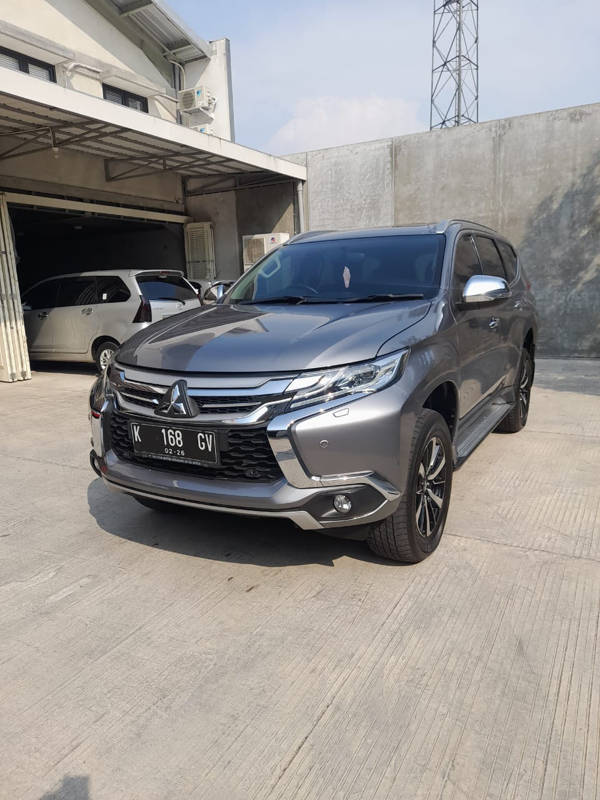 Old 2020 Mitsubishi Pajero Sport Dakar AT 4x2 Dakar AT 4x2