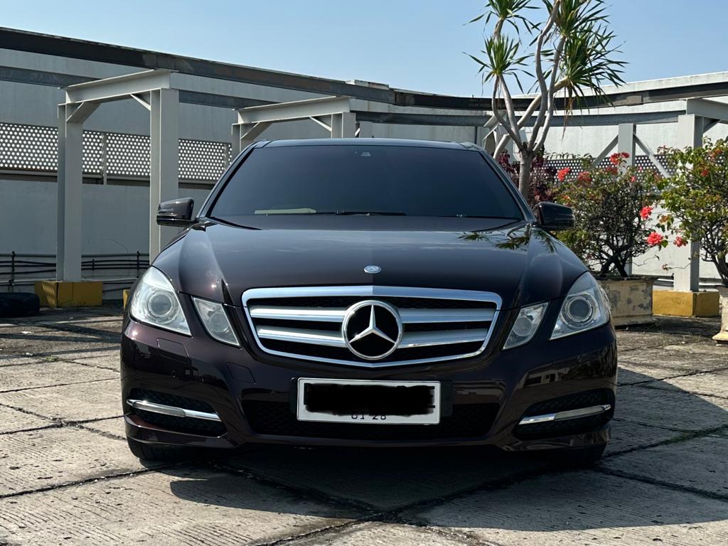 2012 Mercedes Benz E-Class E 300 AVANTGARDE AMG 2012 Mercedes Benz E-Class E 300 AVANTGARDE AMG