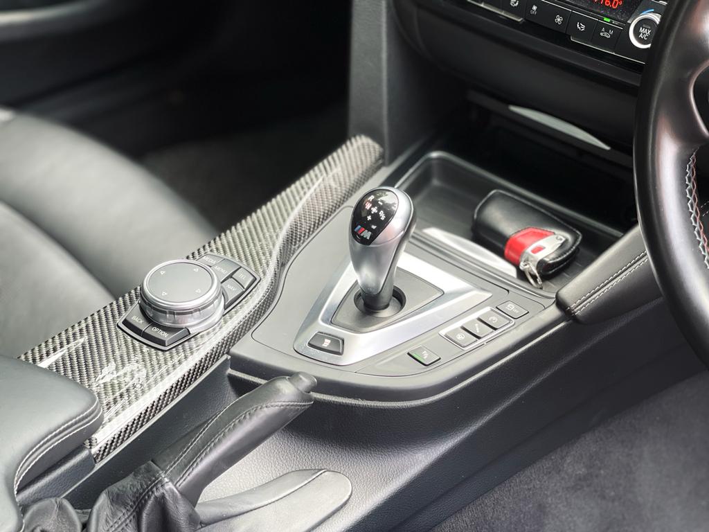 2015 BMW M4 Coupe 2015 BMW M4 Coupe