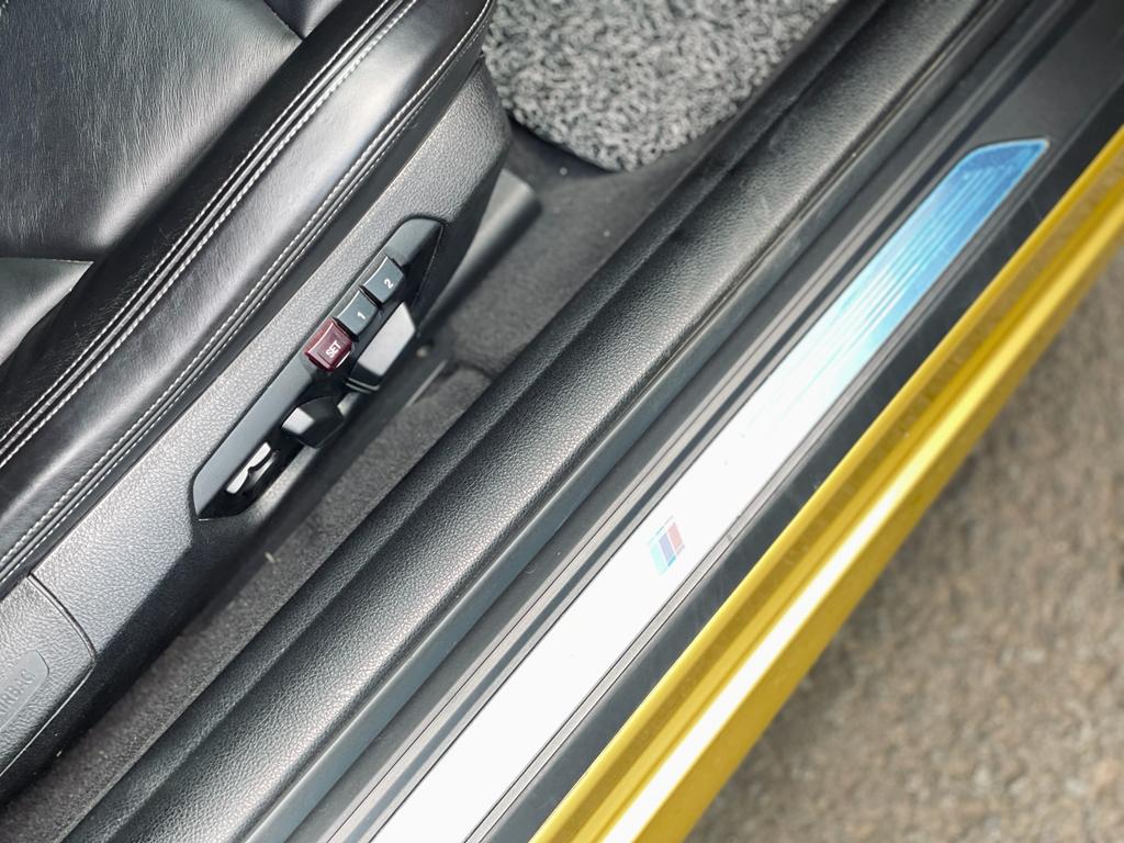 2015 BMW M4 Coupe 2015 BMW M4 Coupe