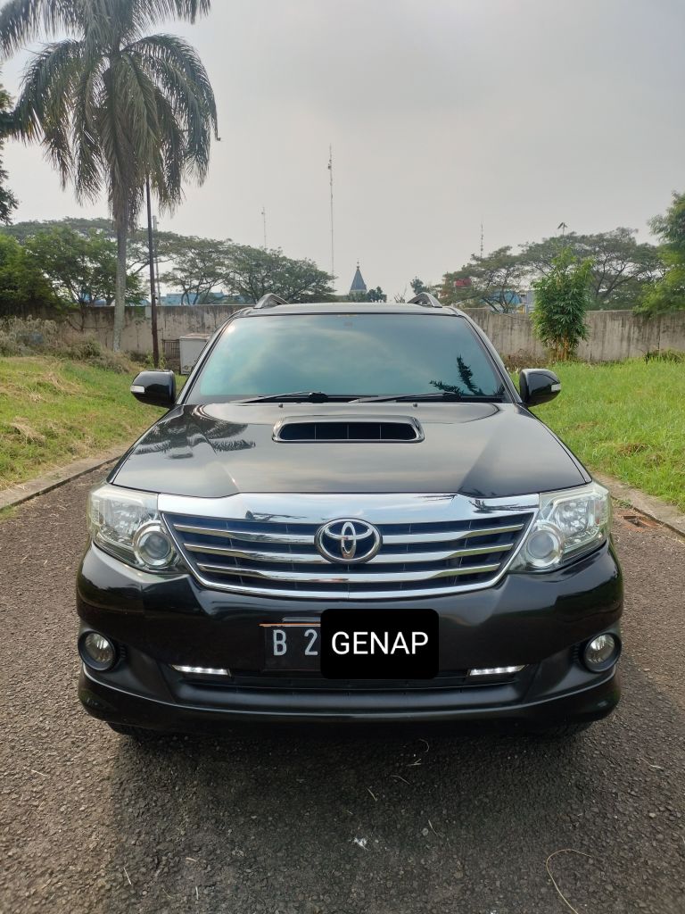 Second Hand 2014 Toyota Fortuner  Second Hand 2014 Toyota Fortuner