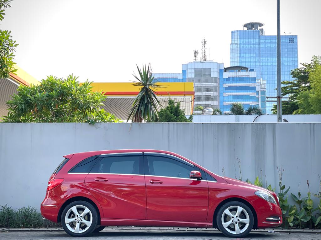 2013 Mercedes Benz B-Class 2013 Mercedes Benz B-Class