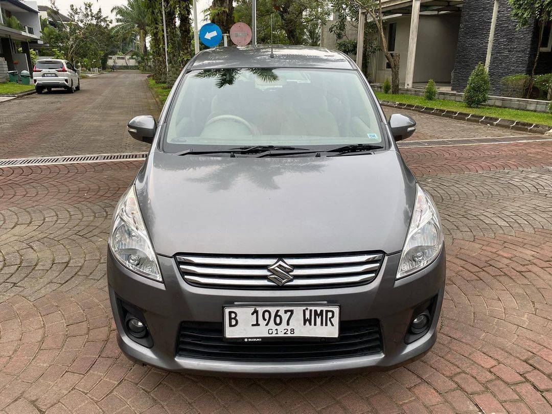 2014 Suzuki Ertiga GL 1.4L MT Bekas