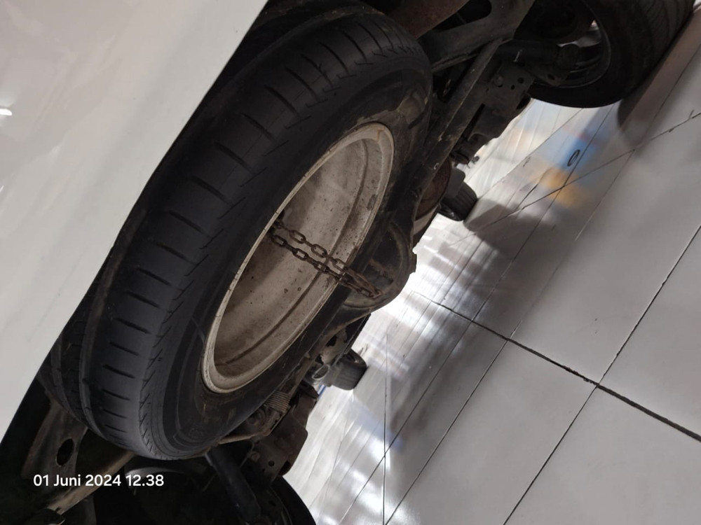 2013 Toyota Innova 2013 Toyota Innova