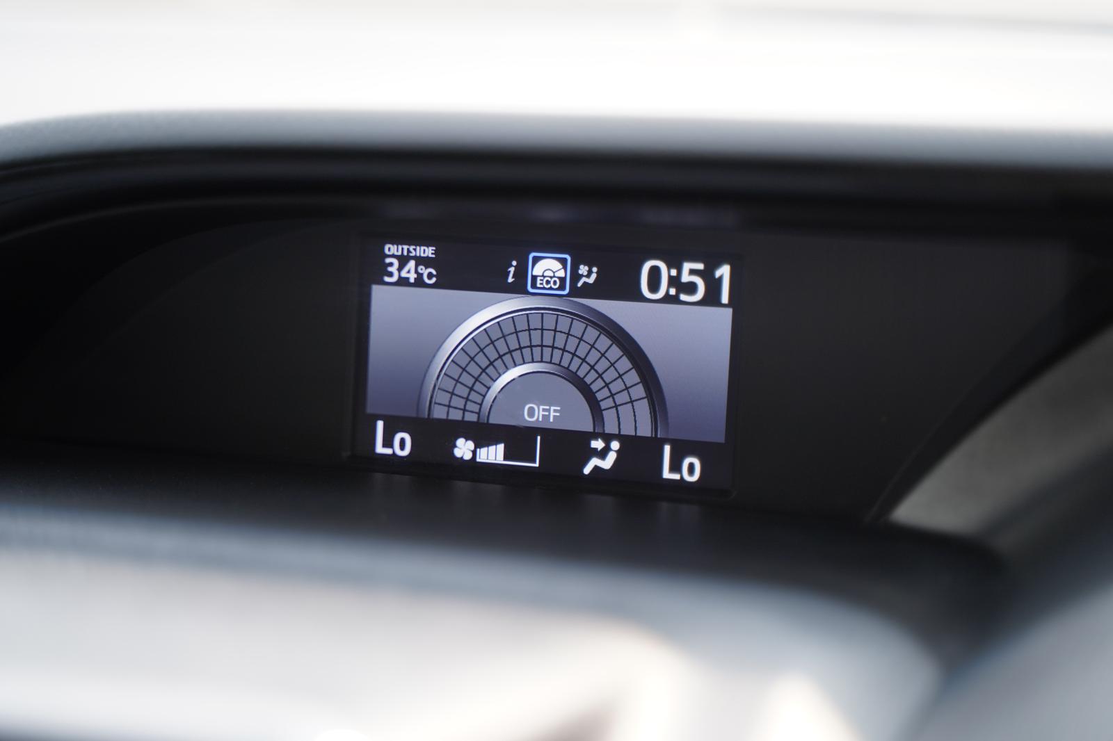 2018 Toyota Voxy 2.0 CVT 2018 Toyota Voxy 2.0 CVT