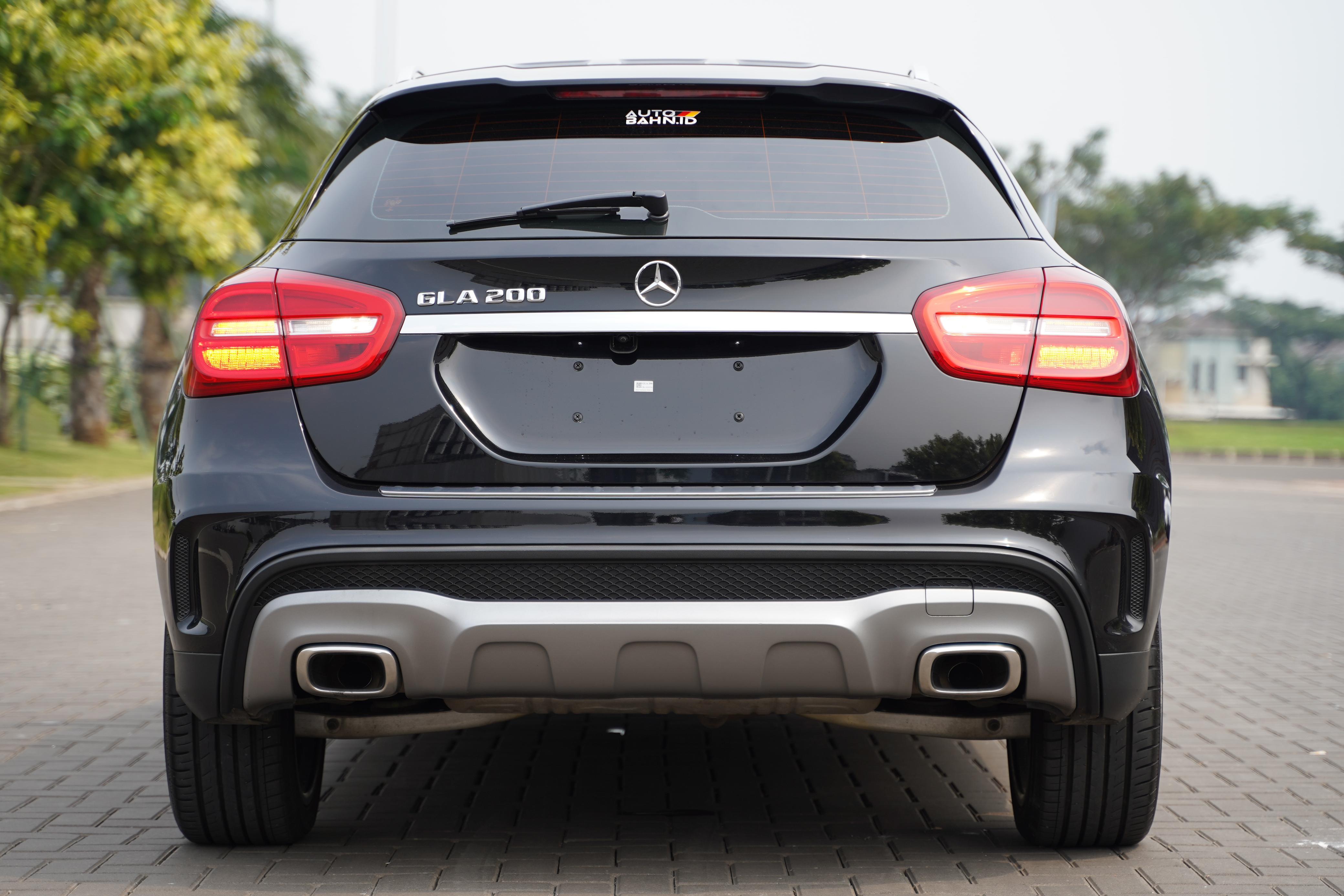 2016 Mercedes Benz GLA 200 AMG 2016 Mercedes Benz GLA 200 AMG