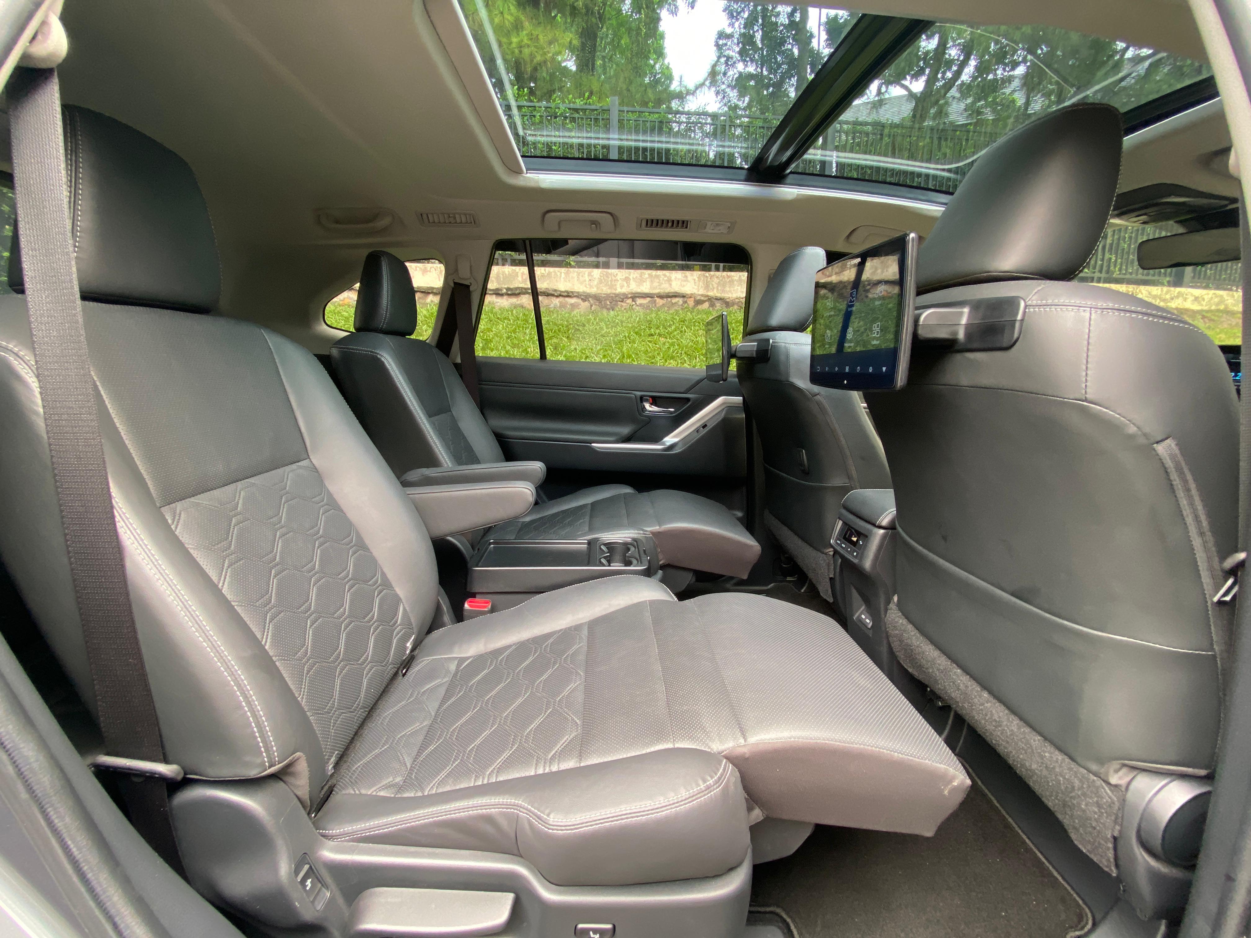 2023 Toyota Kijang Innova Zenix Hybrid EV 2.0L Q HV CVT TSS Modellista 2023 Toyota Kijang Innova Zenix Hybrid EV 2.0L Q HV CVT TSS Modellista