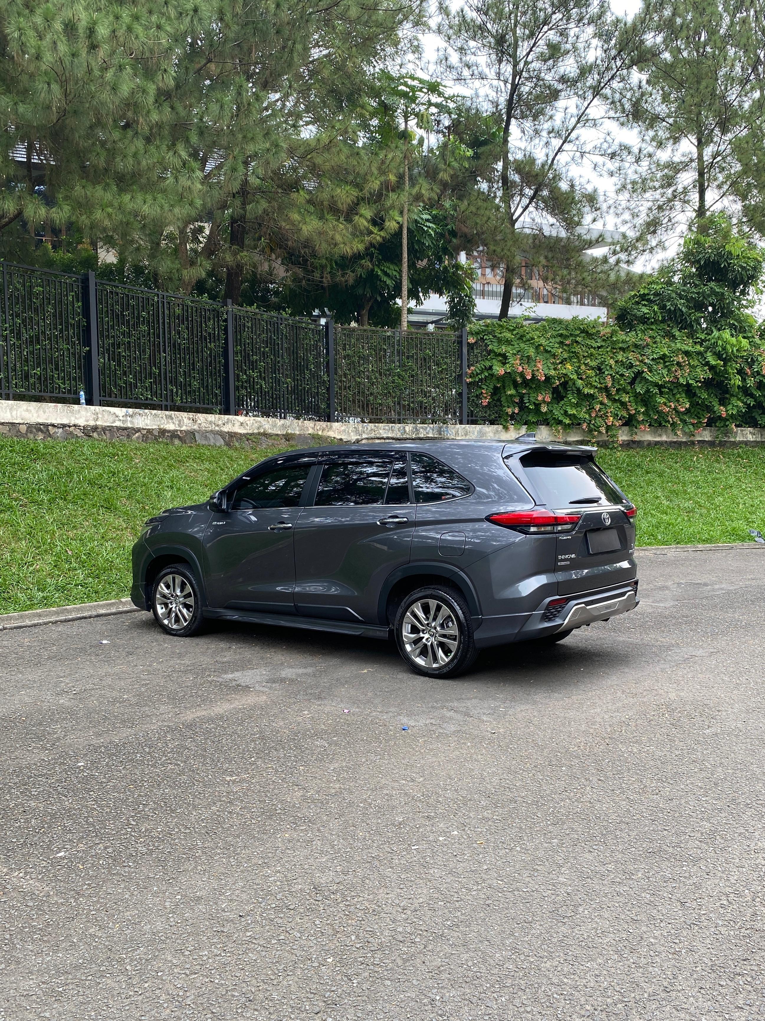 2023 Toyota Kijang Innova Zenix Hybrid EV 2.0L Q HV CVT TSS Modellista 2023 Toyota Kijang Innova Zenix Hybrid EV 2.0L Q HV CVT TSS Modellista