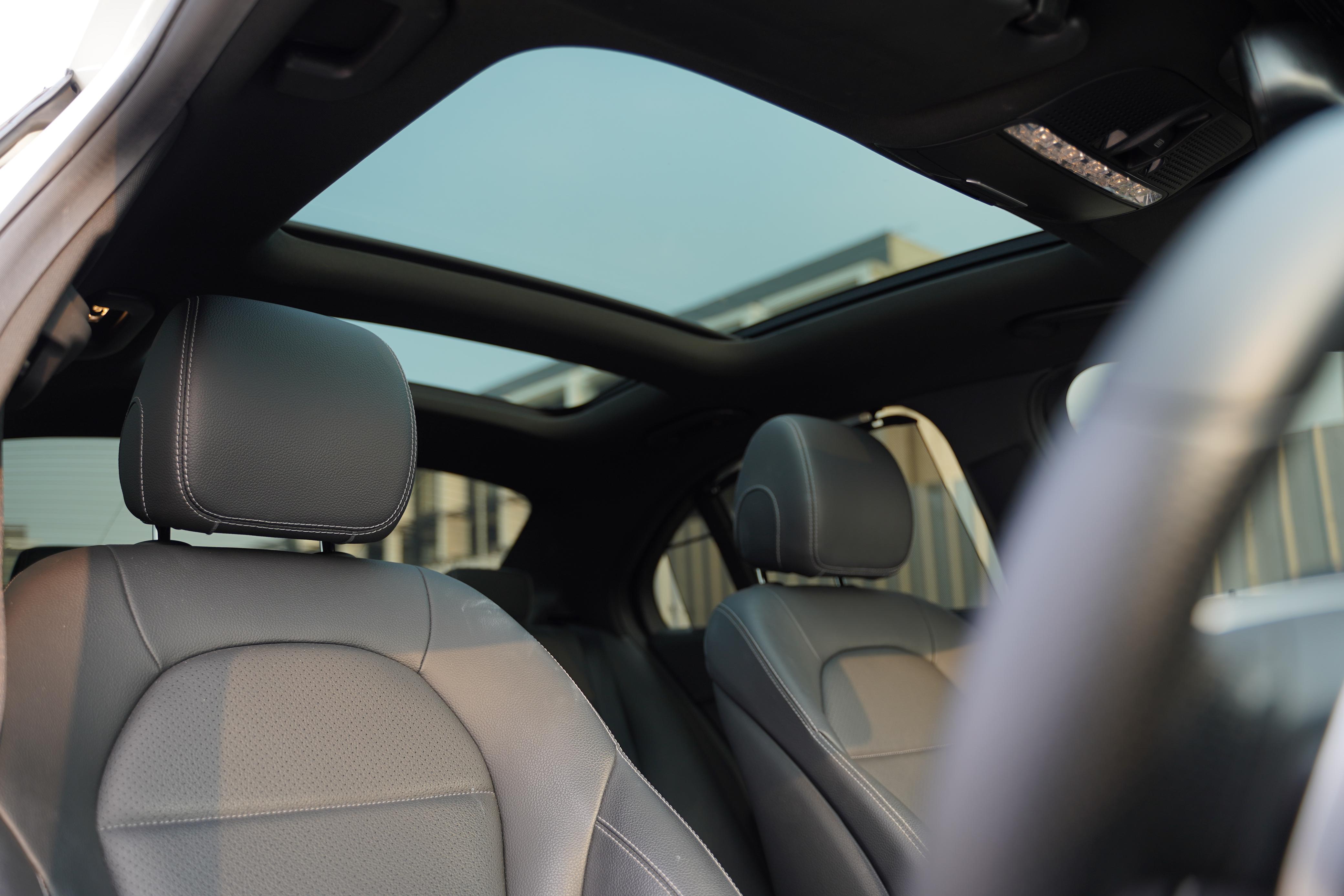 2018 Mercedes Benz C-Class Sedan C 300 AMG Line 2018 Mercedes Benz C-Class Sedan C 300 AMG Line