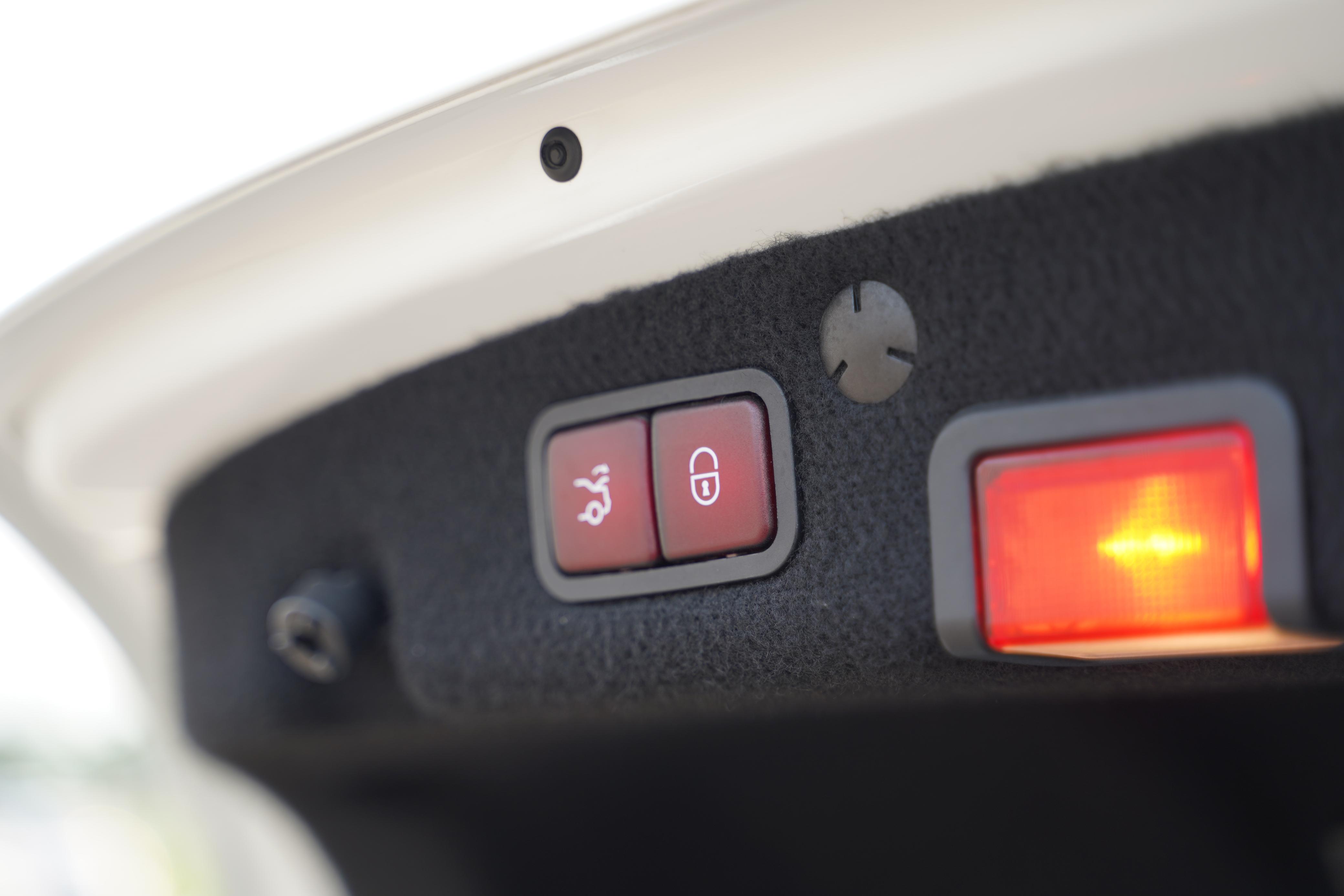 2018 Mercedes Benz C-Class Sedan C 300 AMG Line 2018 Mercedes Benz C-Class Sedan C 300 AMG Line