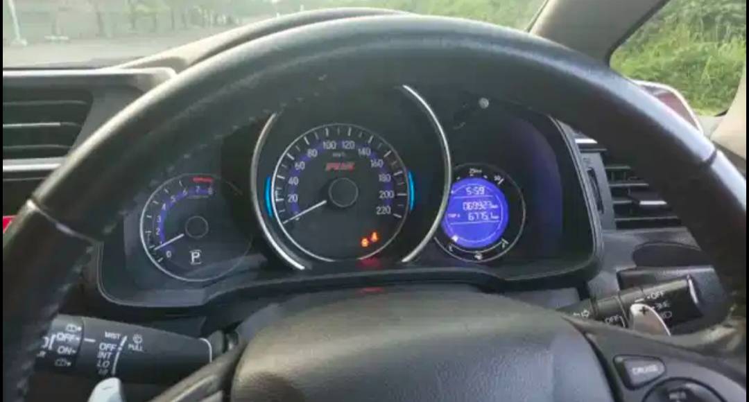 2015 Honda Jazz 2015 Honda Jazz