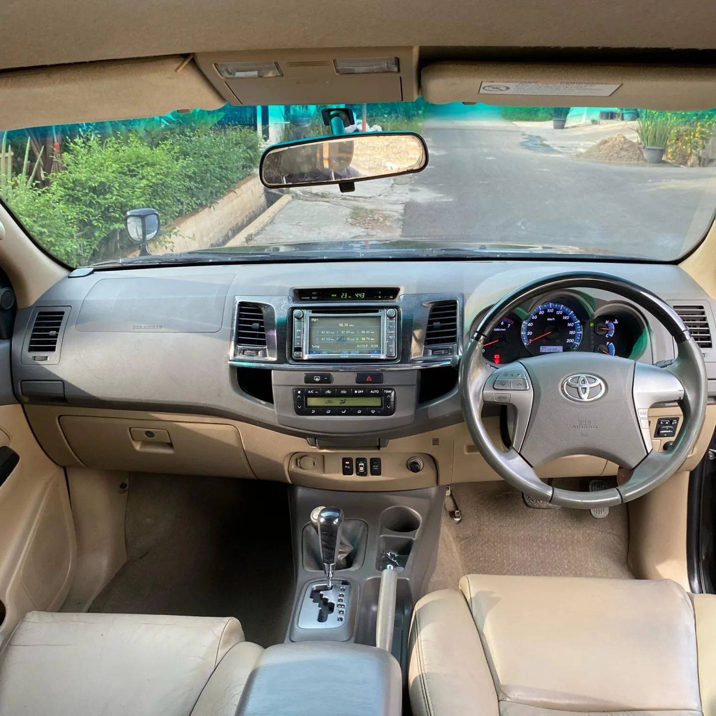 2012 Toyota Fortuner 2012 Toyota Fortuner