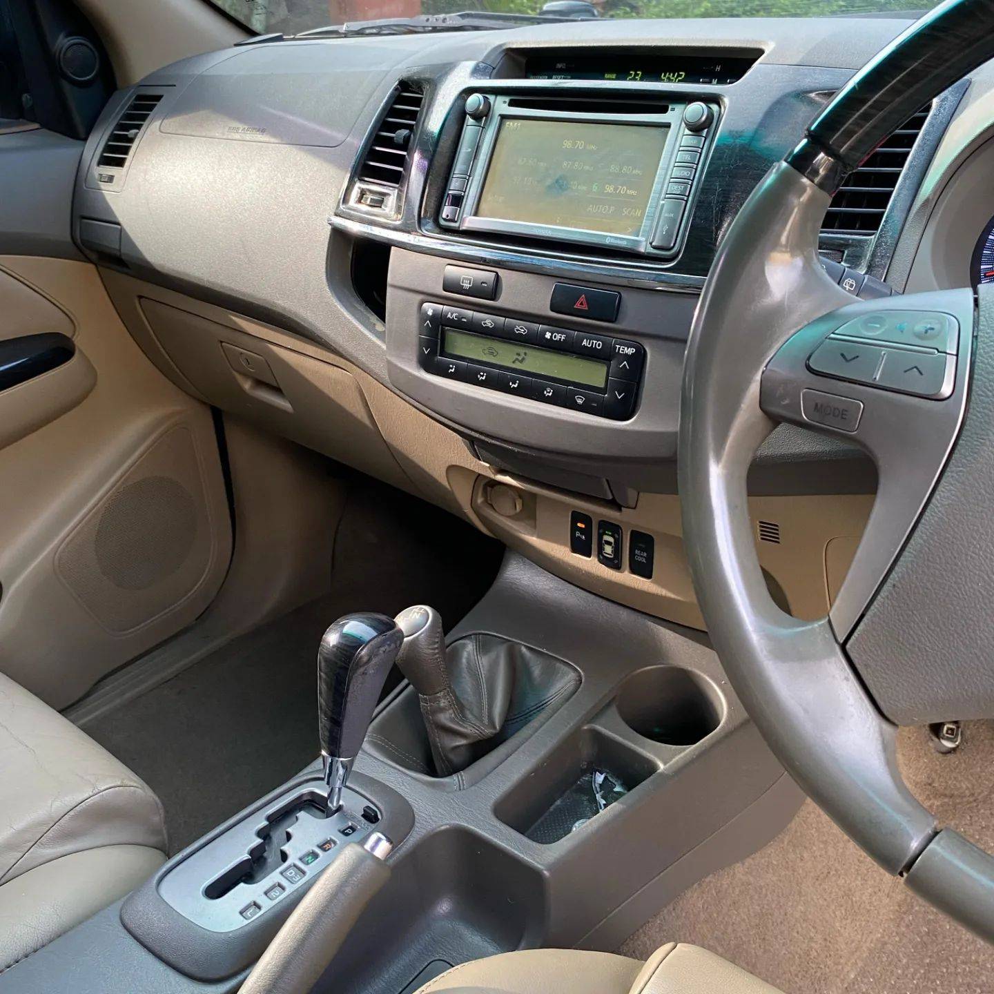 2012 Toyota Fortuner 2012 Toyota Fortuner