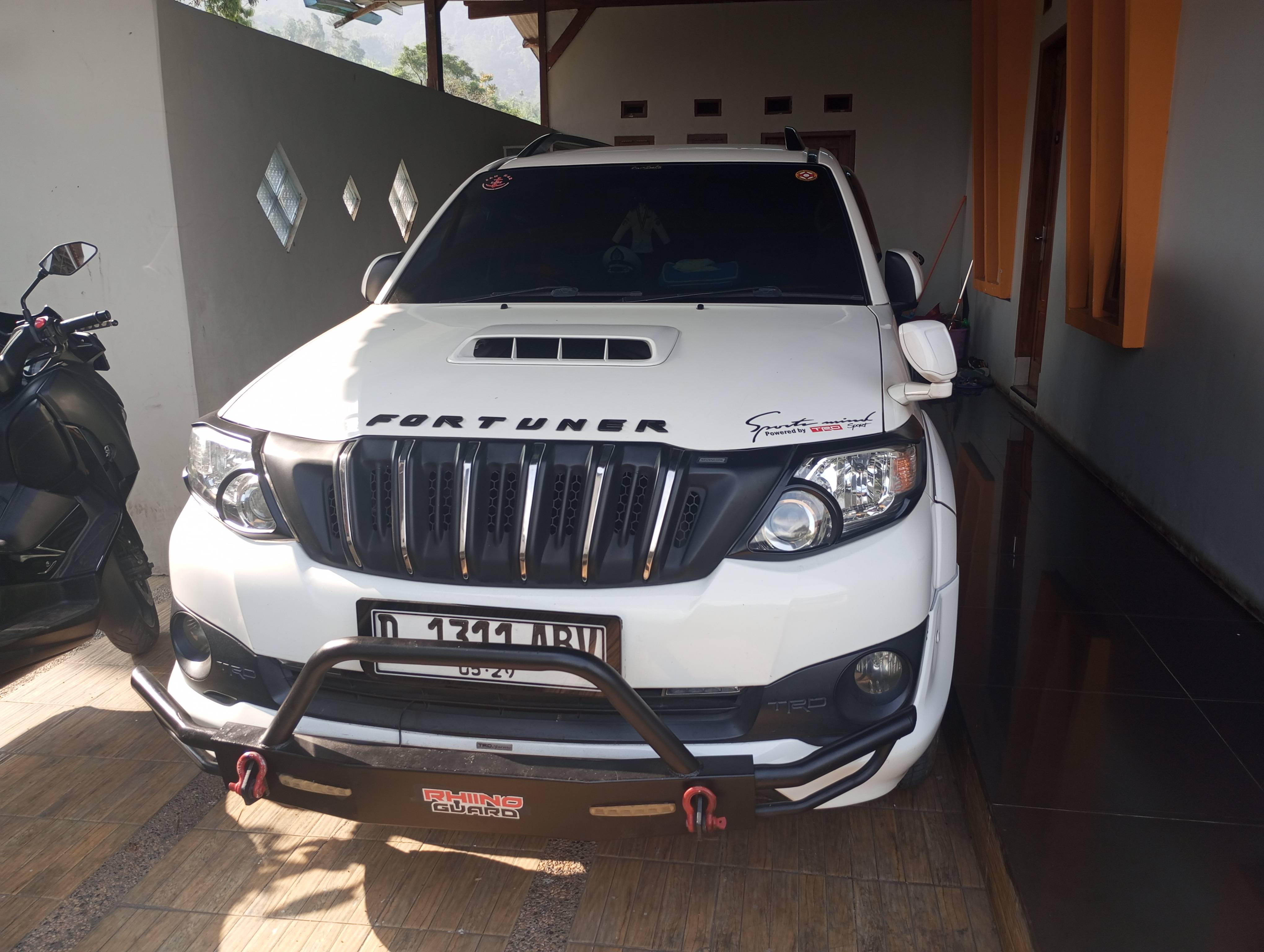 2014 Toyota Fortuner  2014 Toyota Fortuner