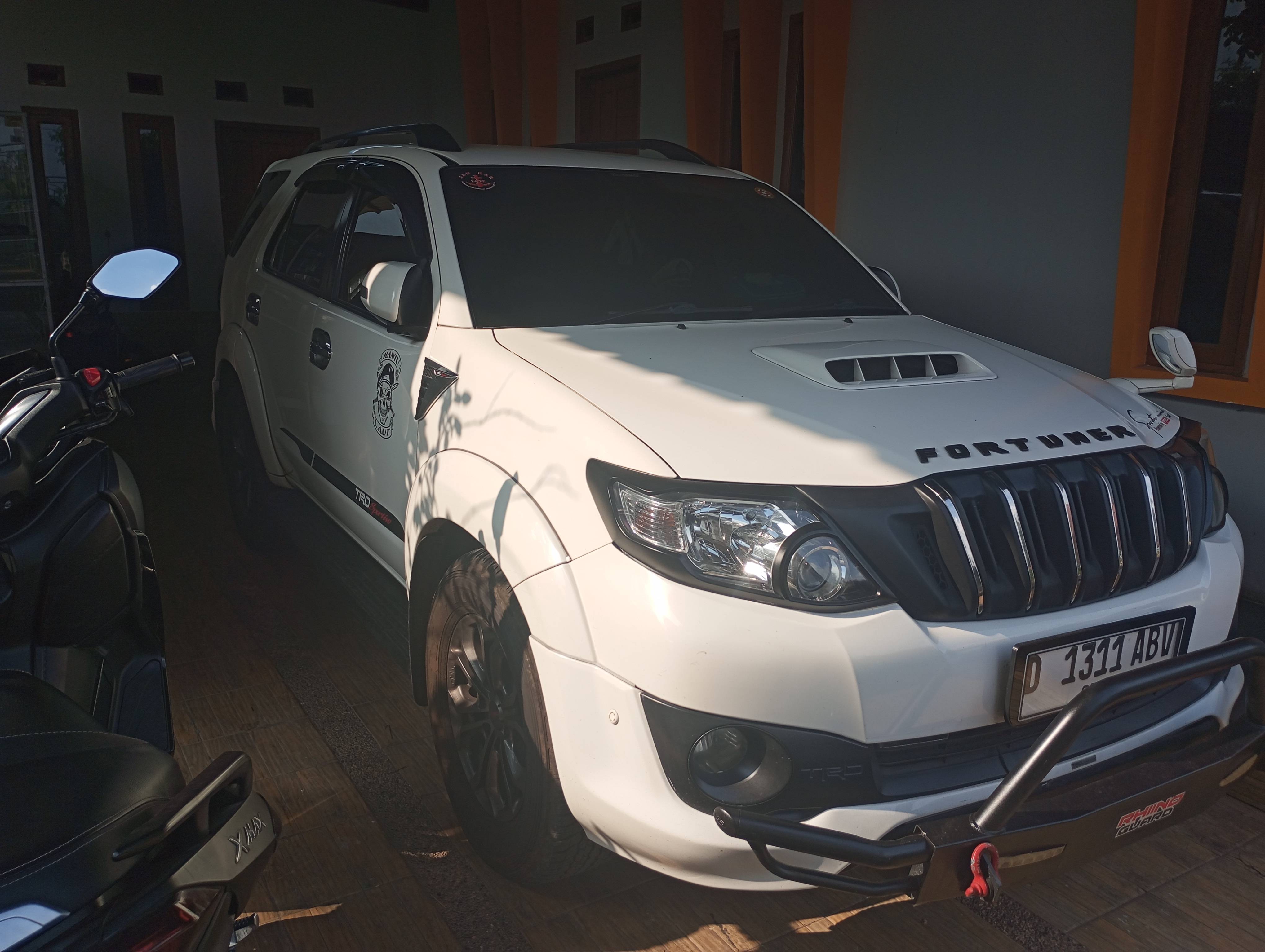 2014 Toyota Fortuner  2014 Toyota Fortuner