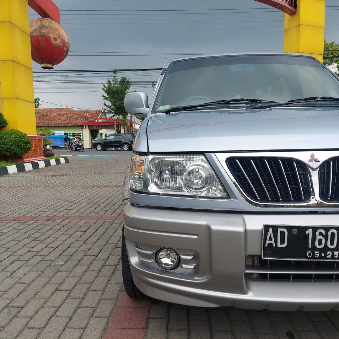 2002 Mitsubishi Kuda 2002 Mitsubishi Kuda