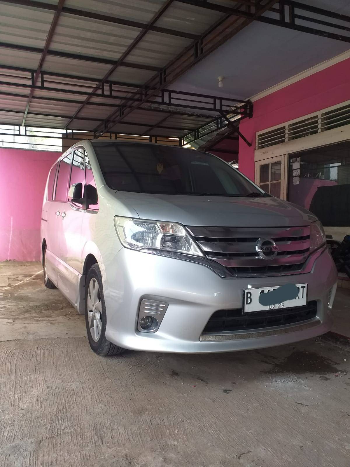 2015 Nissan Serena Bekas 2015 Nissan Serena Bekas