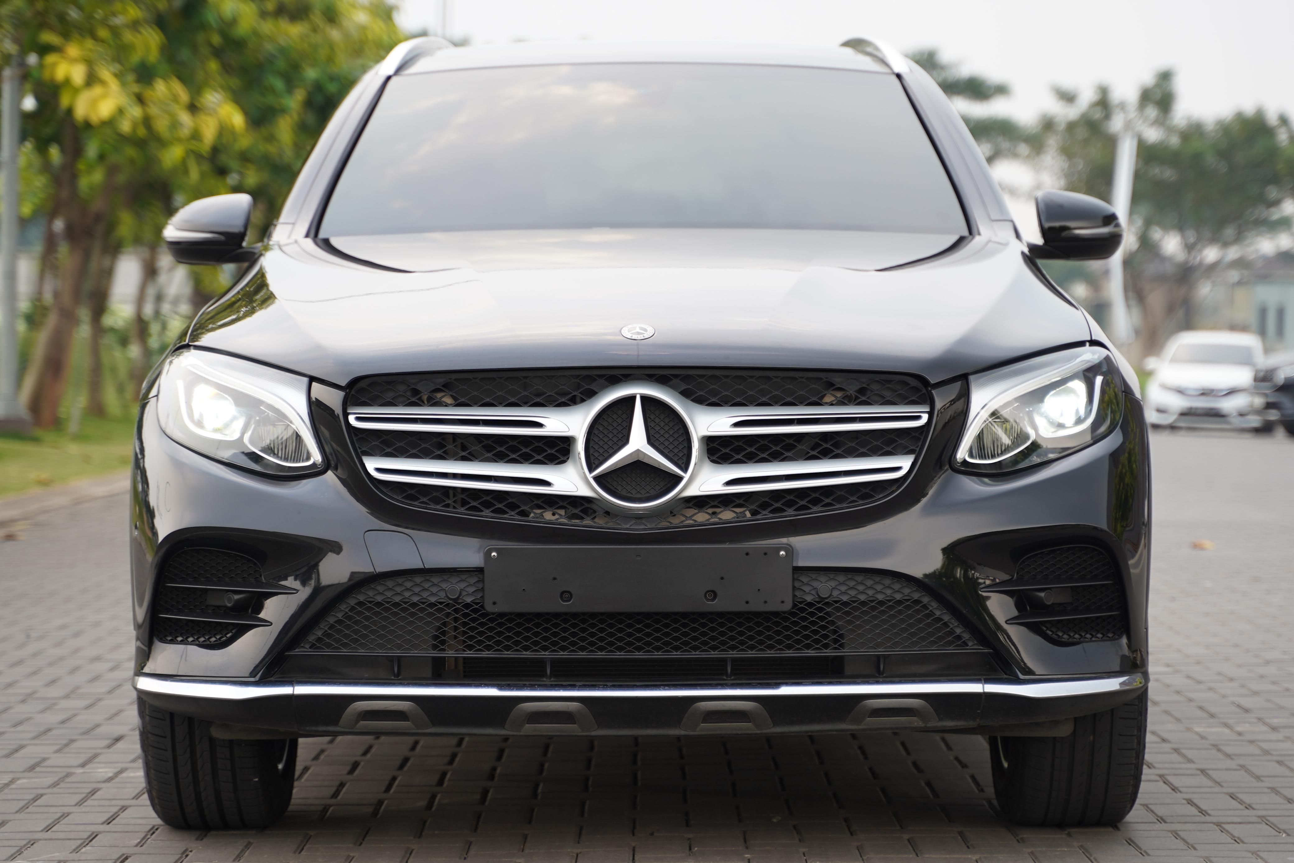 2019 Mercedes Benz GLC-Class 200 AMG Line Bekas 2019 Mercedes Benz GLC-Class 200 AMG Line Bekas