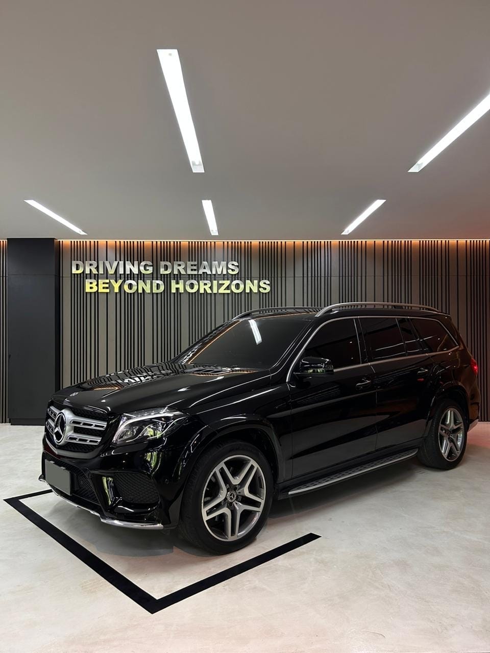2018 Mercedes Benz GLS-Class 400 4MATIC AMG Line 2018 Mercedes Benz GLS-Class 400 4MATIC AMG Line