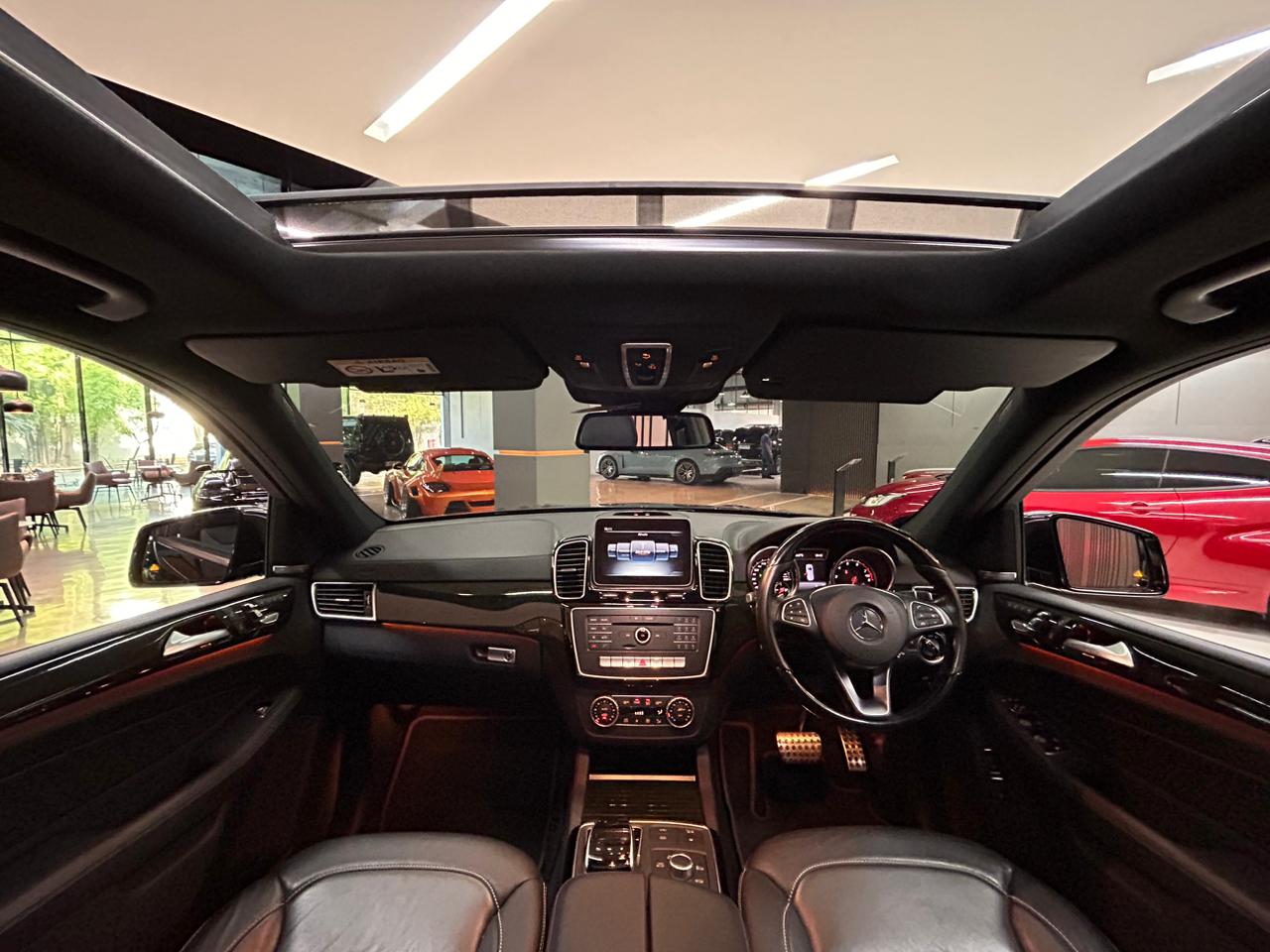 2018 Mercedes Benz GLS-Class 400 4MATIC AMG Line 2018 Mercedes Benz GLS-Class 400 4MATIC AMG Line